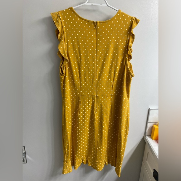 Old navy XXL Mustard Polka a Dot Dress - Picture 3 of 3